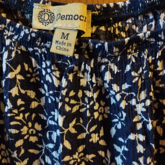 Blouse - Picture 3 of 3